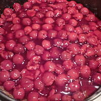 Tort czekoladowo - wiśniowy z akcentem alkoholowym!