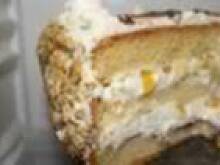 Fot. magpie101, tort ze smietaną i brzoskwiniami