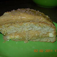 Biszkopt z masą krówkową