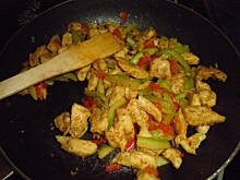 Fot. moonlight, Aromatyczny kolorowy kurczak