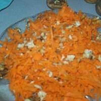 Surówka z marchwi i orzechów