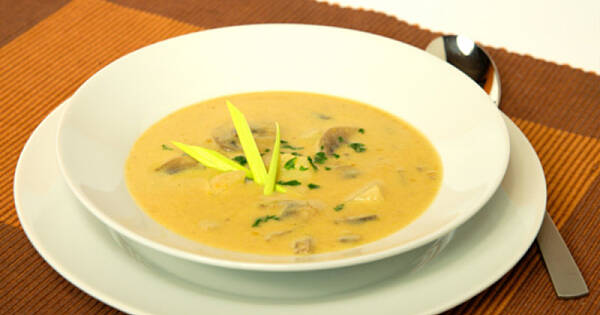 Cream mushroom soup - przepis - bing_translator - wielkiezarcie.com