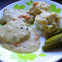 Schab w sosie śmietanowym z kolorowym pieprzem