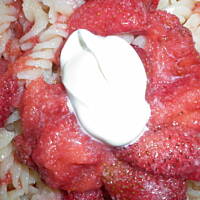 Makaron z truskawkami wspomnienie lata :)