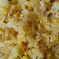 Sałatka z makaronem ryżowym i selerem konserwowym