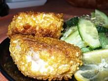 Fot. Gwiazdka81, Piersi kurczaka nadziewane mozzarellą, pesto i pomidorem