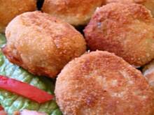 Fot. Mloda, Kulki ziemniaczane z boczkiem i serem