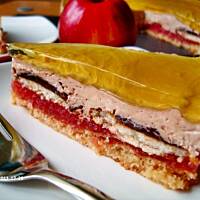 Kolorowa delicja z jabłkami