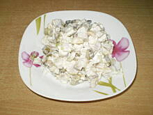 Fot. irenab, Sałatka śledziowa