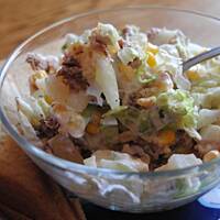 Sałatka z tuńczykiem pyszna