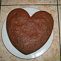 Walentynkowe serce - buraczane ciasto, małokaloryczne