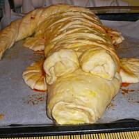 Żółwie i krokodyl na drożdżach