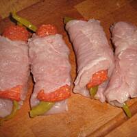 Pikantne roladki z indyka