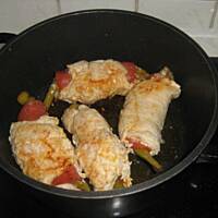 Pikantne roladki z indyka