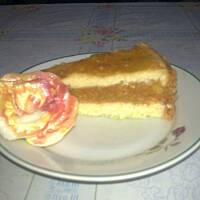 Placek z brzoskwiniami