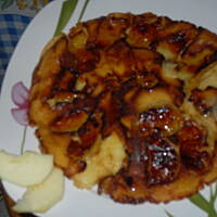 Naleśnikowe placki   z jabłkami.