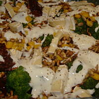 Sałatka z suszonymi pomidorami