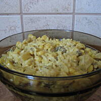 Sałatka z kurczaka w sosie curry