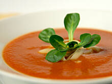 Fot. Wkn, Zupa pomidorowa z soczewicą