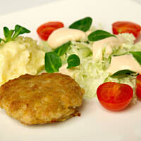 Kotlety mielone orzechowe