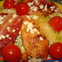 Sałatka z grillowaną piersią kurczaka