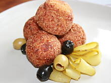 Fot. kasiul_a, Drobiowo ziemniaczane kuleczki z oliwką kasiuli