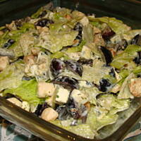 Sałatka z winogronami i serem pleśniowym