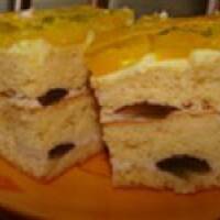 Przekładaniec biszkoptowy z owocami