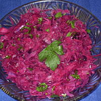 Surówka z kapusty czerwonej