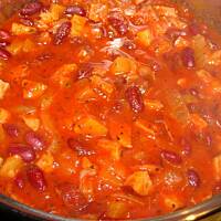 Danie jednogarnkowe, nieco pomidorowe