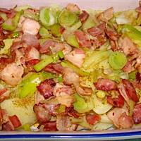 Zapiekanka  ziemniaczana z boczkiem i porem