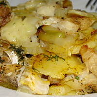 Zapiekanka z ryby, pora i ziemniaków