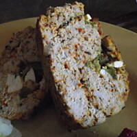 Zawijany klops z bryndzą, papryką i roszponką