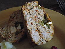 Fot. Satina, Zawijany klops z bryndzą, papryką i roszponką