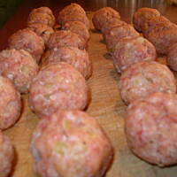 Klopsy wołowo-wieprzowe w chrupiącej skórce