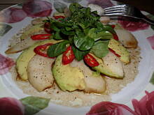 Fot. pinona, Sałatka z awokado i gruszki