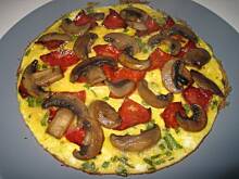 Fot. MoniaKociara, Omlet z pieczarkami i chorizo