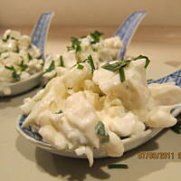 Surowy kalafior na włoski sposób