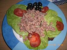 Fot. stokrotka390, Pyszna przekaska z chlebem, krewetkami i sadzonym jajkiem