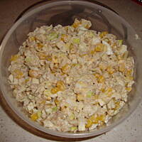 Sałatka ryżowa z tuńczykiem