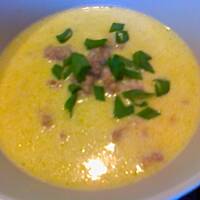 Kremowa zupa serowo-cebulowa