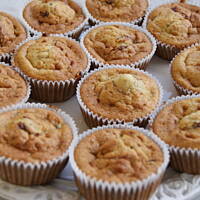 Banana & raisin muffins