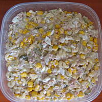 Sałatka z makaronu i tuńczyka