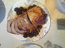 Fot. Kolorowa75, schab pieczony ze śliwkami