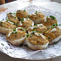 faszerowane jajka z sardynkami na ciepło