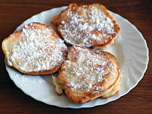 Fot. MAGDAITYLE, Racuchy bardzo jabłkowe dla dwojga