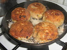 Fot. Aishka, Delikatne kotlety drobiowe