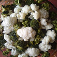 mega zapiekanka z mielonego, pod płaszczykiem kalafiorowym