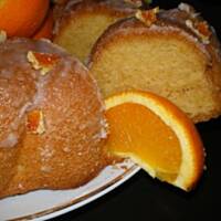 Pomarańczowa babka piaskowa