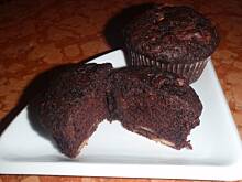 Fot. agf, Wielkanocne babeczki czekoladowe z bananami i białą czekoladą